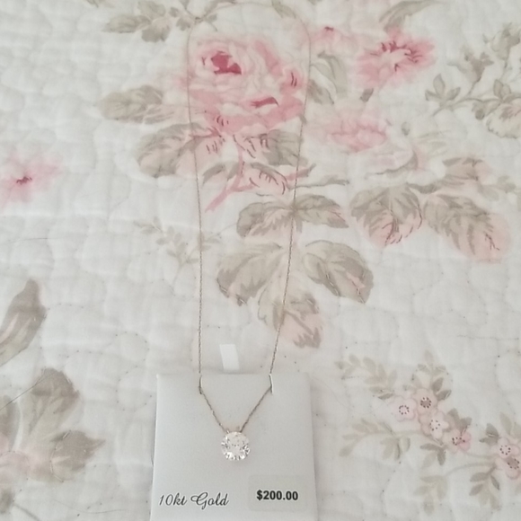 10kt gold necklace with simulated diamond - Picture 3 of 8